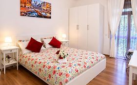 Sweet Home Piramide Rooms